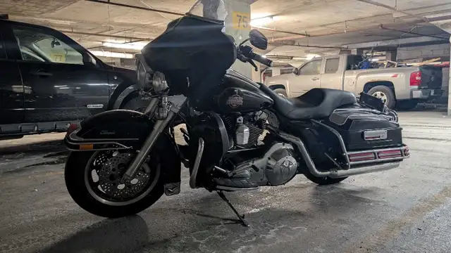 2004 Electra Glide Classic, straight trade Road king/Heritage in Touring in Mississauga / Peel Region - Image 7
