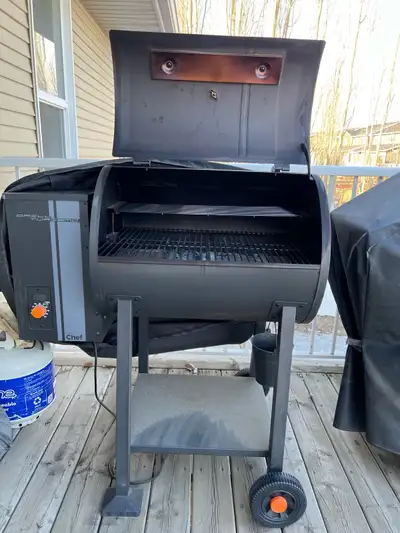Used Camp Chef smoker, perfect for slow-cooking ribs, briskets, and more with that authentic smoky f...