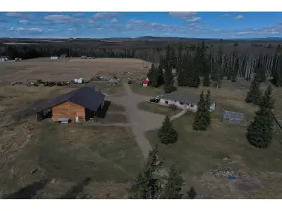 #24GK - 26.98± ACRES WITH HOUSE, SHOP AND OUTBUILDINGS, Edson