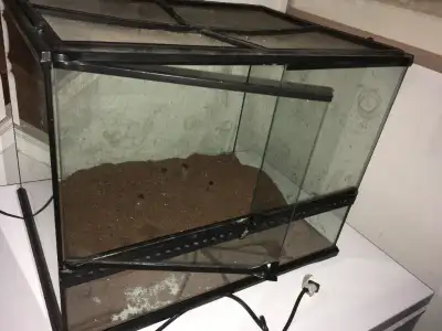 Exo Terra Terrarium 24 x 18 x 18, with heat Mat and Coco Fiber, View more