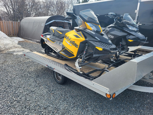 Year End Deal. Sell or Trade in Snowmobiles in Sudbury - Image 2