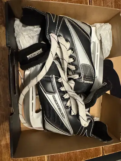 Kids skating starter pack, View more