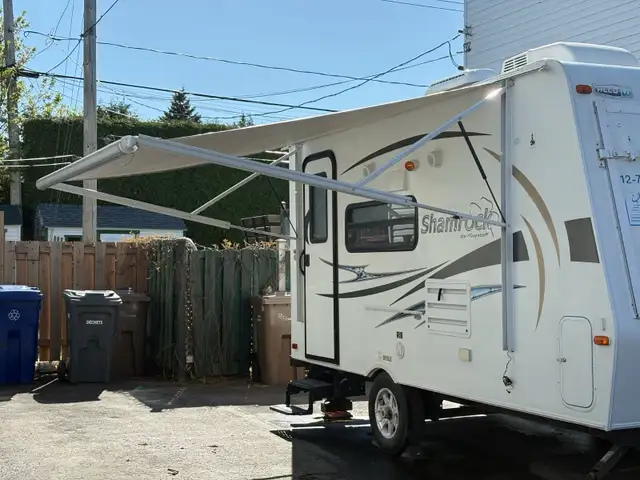 VR Hybride Shamrock Forest River 2013 – 17 pieds – Clé en main! in RVs & Motorhomes in Laval / North Shore - Image 2