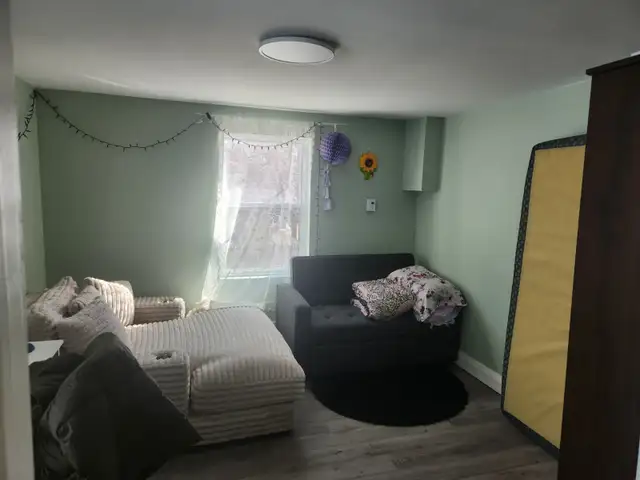 House 2 Beds 1.5 Baths - Hull/Gatineau in Long Term Rentals in Gatineau - Image 4