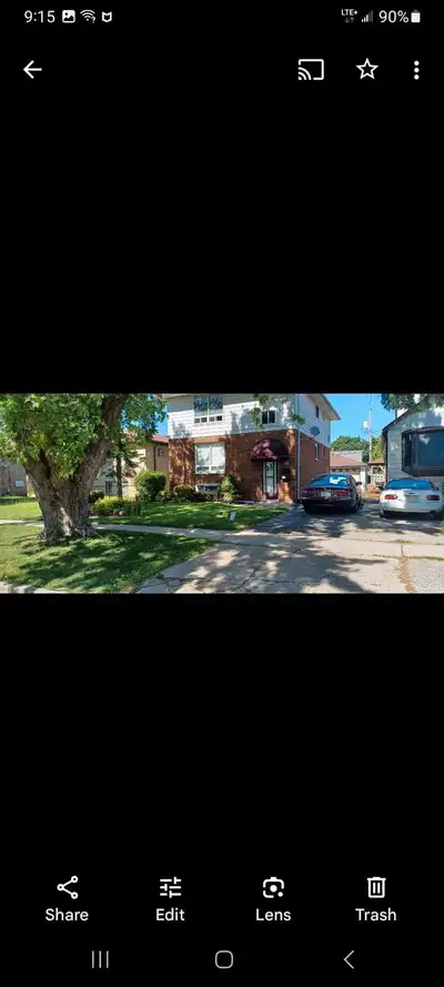 Spacious Upper 2 Bedroom - $500/yearly Discount