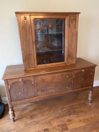 ANTIQUE – Dining Table, Buffet and Hutch