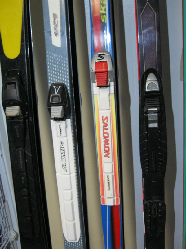 CROSS COUNTRY SKIS-TECHS/INSTRUCTORS SELLING FAMILY SKIS in Ski in Winnipeg - Image 3