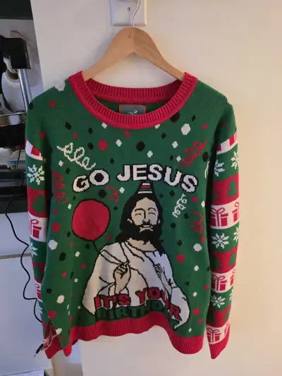 Chandail de Noël -XL, View more