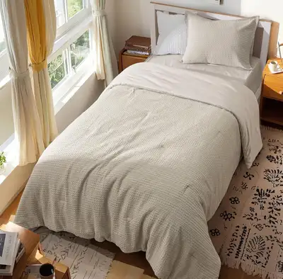 Brand New 2 Pieces Soft Waffle Comforter Set/Twin Size, View more