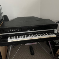 Yamaha CP-70B Electric Piano