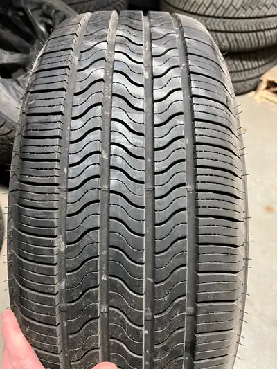 I am selling a set of summer tires on Infiniti mags, they were on a 2009 Infiniti FX 35, used only 2...