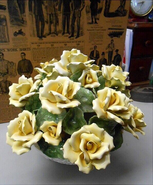 Panier de Roses – Bouquet de la Mariée dans Art et objets de collection  à Ville de Montréal - Image 4
