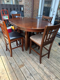 Kitchen table set with sleeve 
