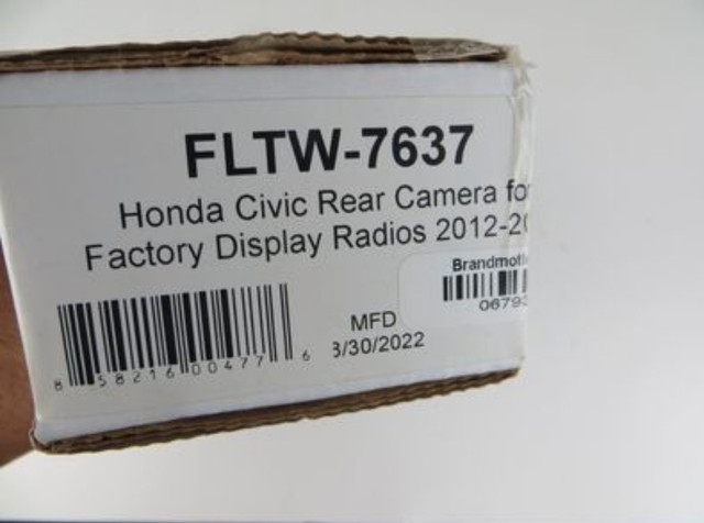 Honda Civic Rear Camera for Factory Display Radios 2012-2013 in Audio & GPS in City of Halifax - Image 2