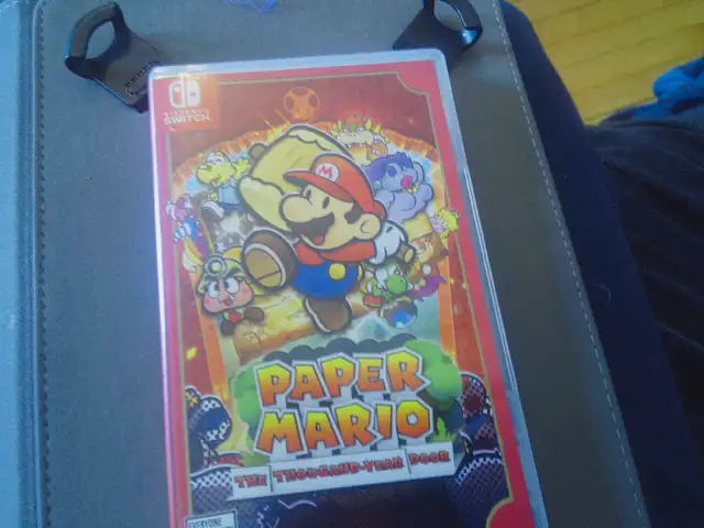 Luigi's mansion 3/paper Mario the thousand year door (switch) in Nintendo Switch in Edmonton - Image 2