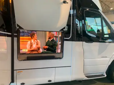 2025 UNUSED Leisure Travel Van Unity Murphy Bed Lounge $305,360 MSRP LESS $20,000 Discount = $285,36...