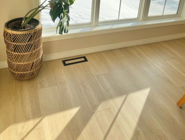 Sand Oak 6.5mm Luxury Vinyl Plank On Sale in Floors & Walls in Winnipeg - Image 4