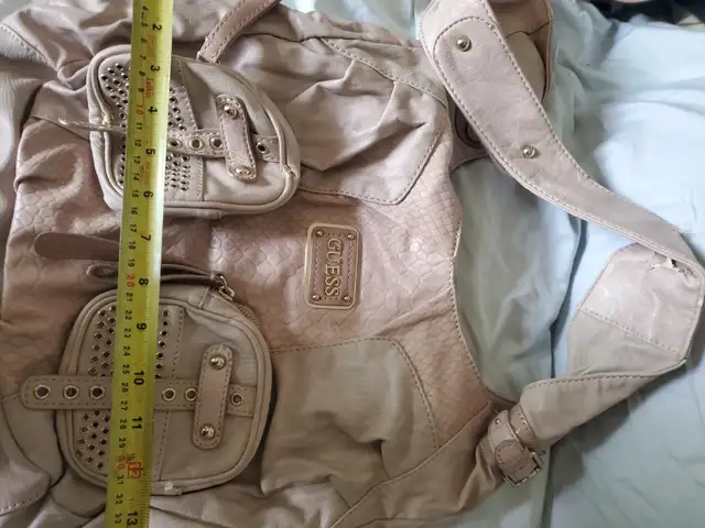 Womens Guess Purse in Women's - Bags & Wallets in London - Image 3