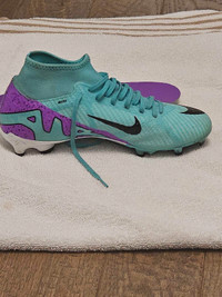 NIKE ZOOM Socer GROUND CLEATS