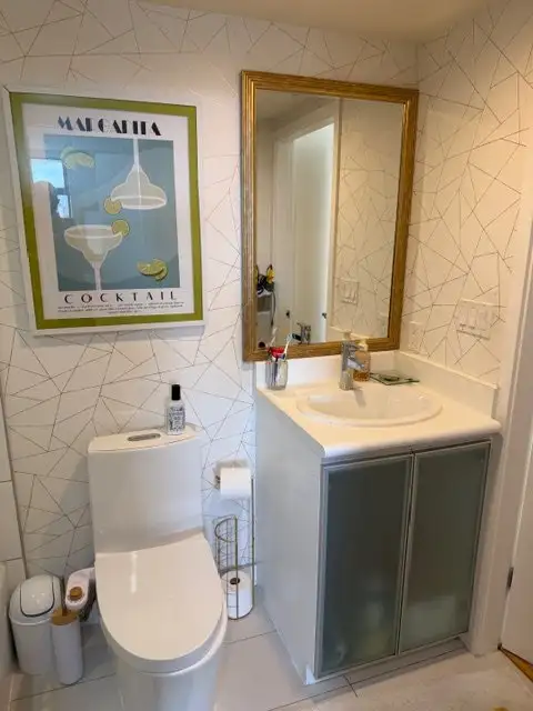 Beautiful Furnished 1BR/Rooftop Views/Walk to waterfront Sky Tr in Long Term Rentals in Vancouver - Image 7