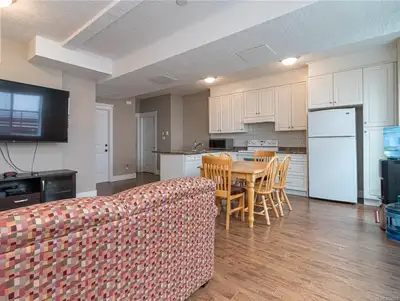 Legal 1-Bedroom, 1-Bath Suite for Rent – Private Entry
