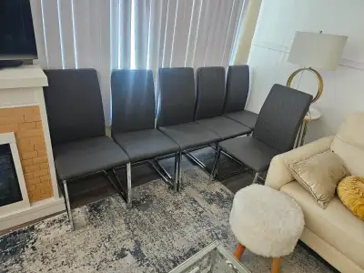 Chaises de salle à manger à vendre, View more