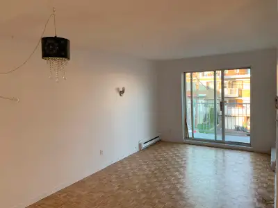4 1/2 Apartment Lachine for Rent / appartement à louer à Lachine