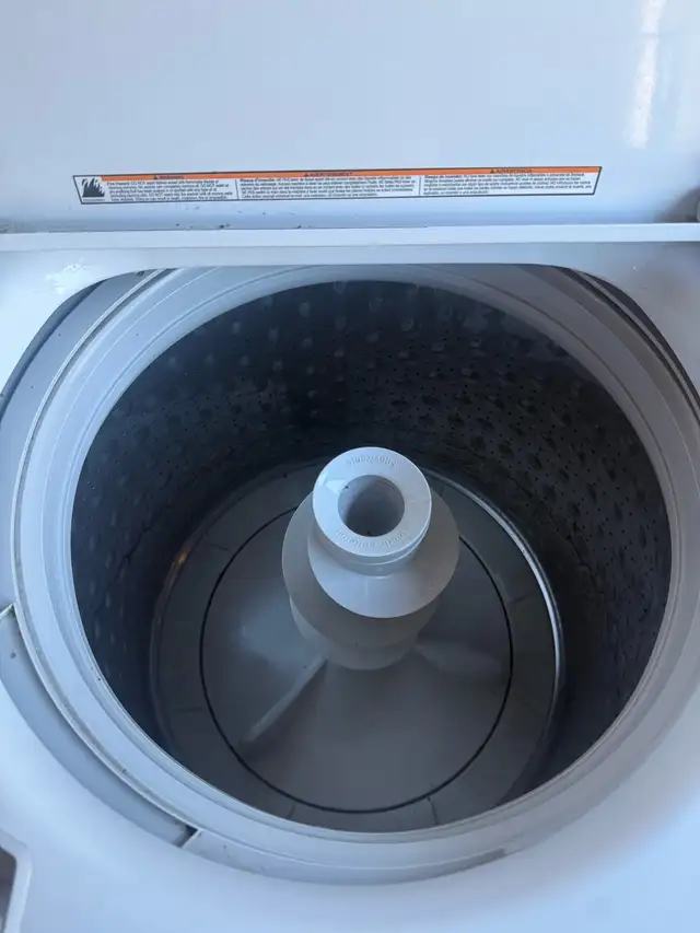 washer and dryer  in Washers & Dryers in Ottawa - Image 8