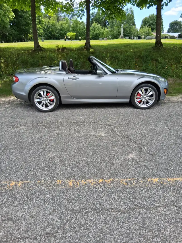 MX-5 2011 Hard Top