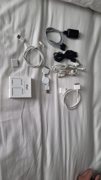 I pad 30 Pin charge wires and adaptors.