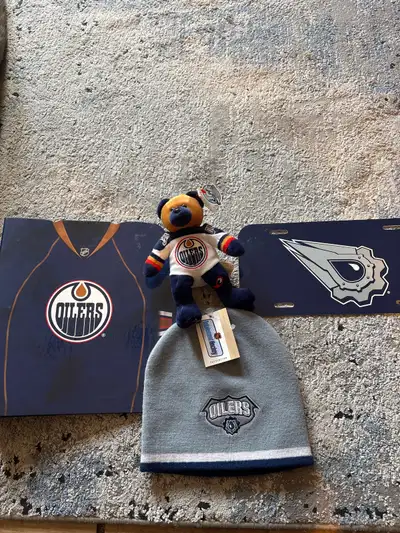 Oilers bundle, View more