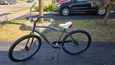 Huffy 26-inch Capitol Men's Beach Cruiser Bike Grey, View more