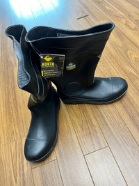 Size 10 Men - Steel Toe Waterproof Boots - Kosto PVC