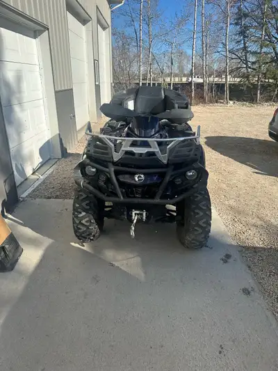 2016 Can Am Outlander 650 EFI XT 4x4 1600kms Ready to go Service was just completed with receipts $1...