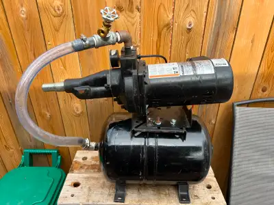 3/4HP Mastercraft Jet Pump and Tank, View more