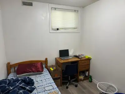 Private Furnished Room for Rent – Waterloo Location: Cardill Crescent, Waterloo Rent: $575/month ️ P...