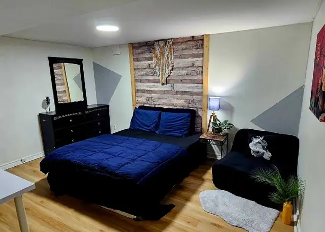 2 Bedroom Furnished walkout basement in Long Term Rentals in Mississauga / Peel Region - Image 3