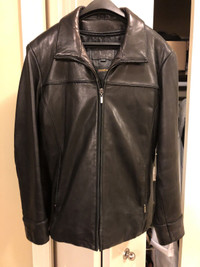 Womens leather jacket (med)