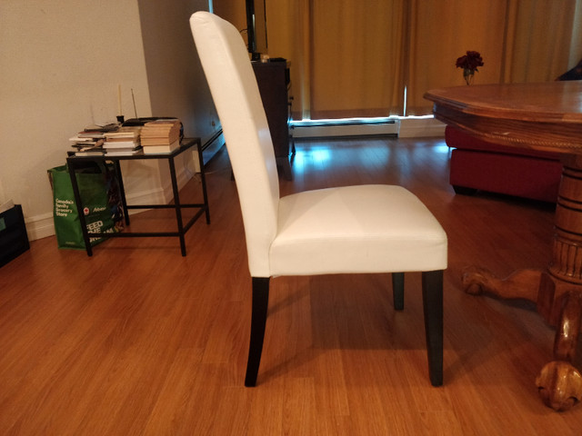 SET OF 4 LEATHER DINING CHAIRS- WHITE in Chairs & Recliners in City of Halifax