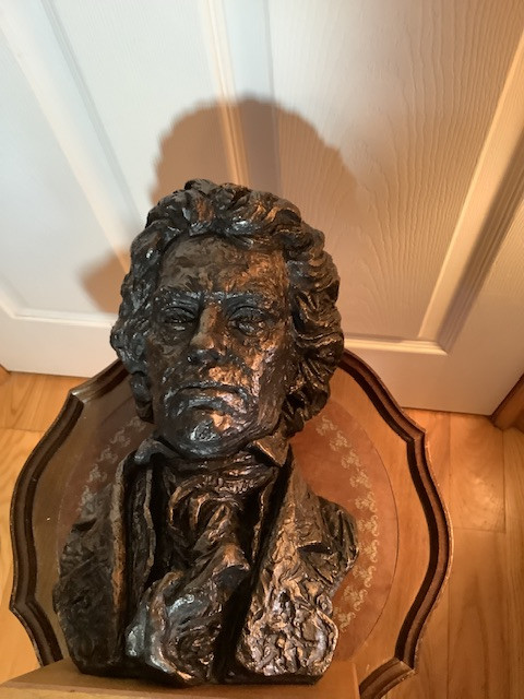 Vintage Beethoven Bust Sculpture by Austin Productions Inc in Arts & Collectibles in Belleville - Image 2