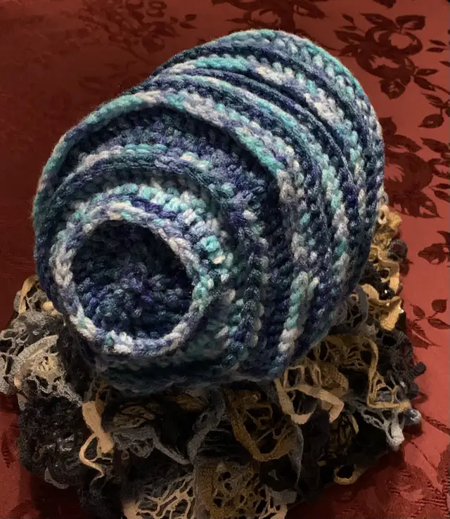 Crocheted (Slightly/Super) SLOUCHY HATS! Crafted by me! NEW! in Women's - Tops & Outerwear in Hamilton - Image 6