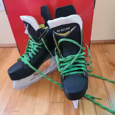 Skate size/Taille patin : 7 US Shoe size/Taille chaussure : 8.5 US Original price/Prix d’origine :16...