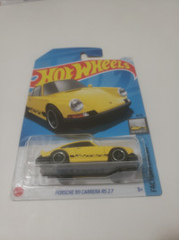 Hot wheels porsche 911 rs2.7