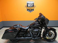 Wanted 2014+ Harley Davidson Street Glide Special Blacked Out
