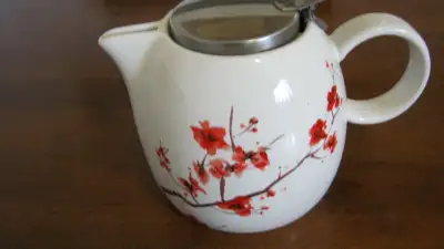 Tea Forte CERAMIC TeaPot Cherry Blossom, View more
