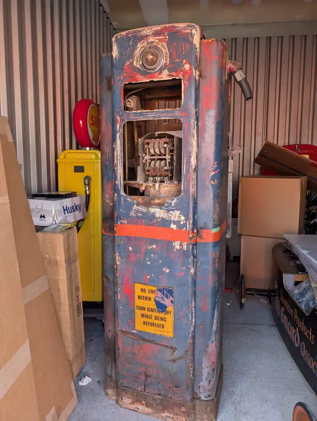 WAYNE 70 Fina Gas Pump in Arts & Collectibles in Oshawa / Durham Region - Image 4
