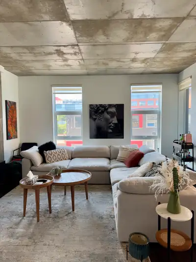 Spacieux 4 ½ à louer – 2 chambres, 2 SDB – Petite-Italie