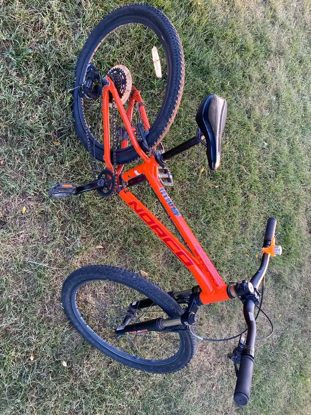 Norco Storm Bike - 24” Wheels - Kids  in Mountain in Strathcona County - Image 4