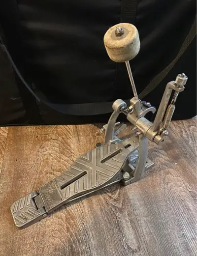 Pearl Kick Drum Pedal, View more