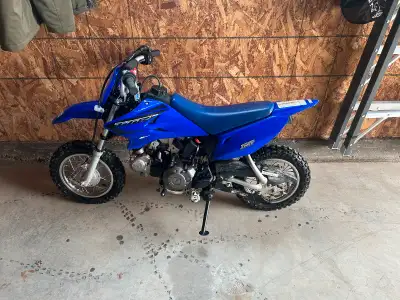yamaha ttr50 2022 comme neuve bruler 2 reservoir a voir 2200$ 438-501-8596